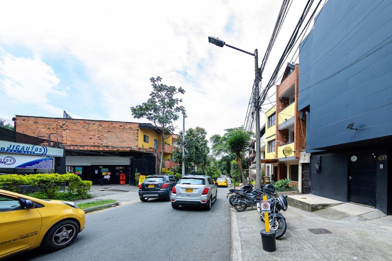 Hotel Medallo City Medellín Buitenkant foto