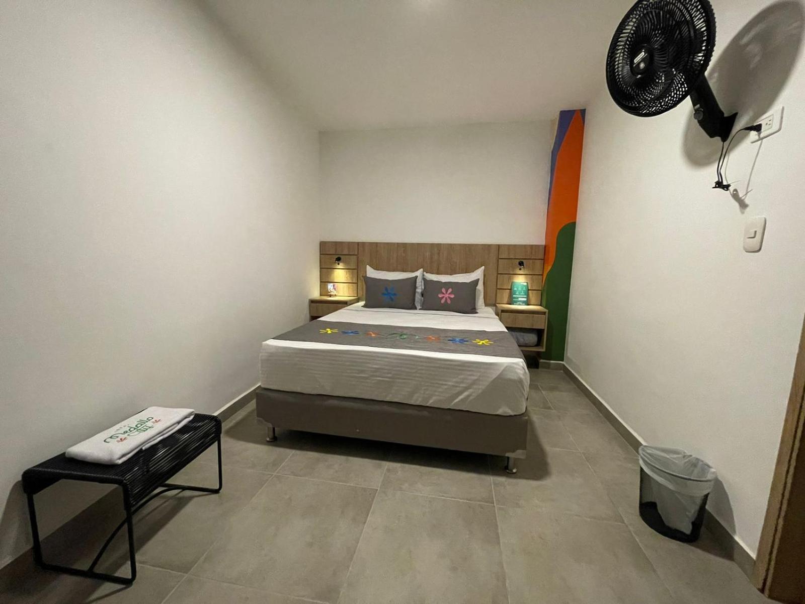 Hotel Medallo City Medellín Buitenkant foto